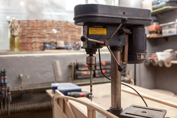 what is a radial drill press