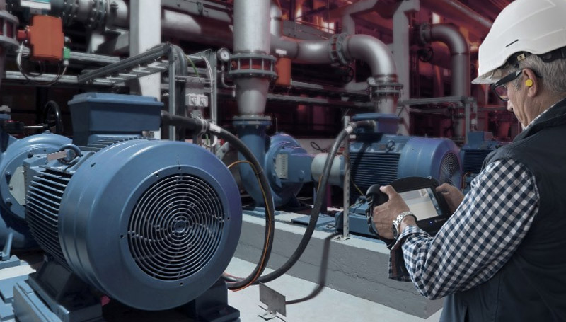 Real-Time Machine Monitoring Systems: How They Work & Why You Need
