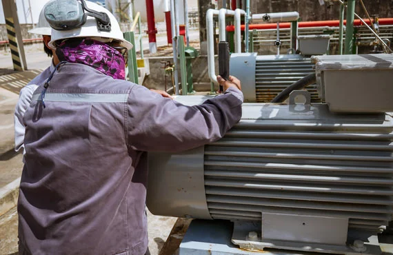 Vibration Analysis for Steel Manufacturing: Monitoring Heavy Assets