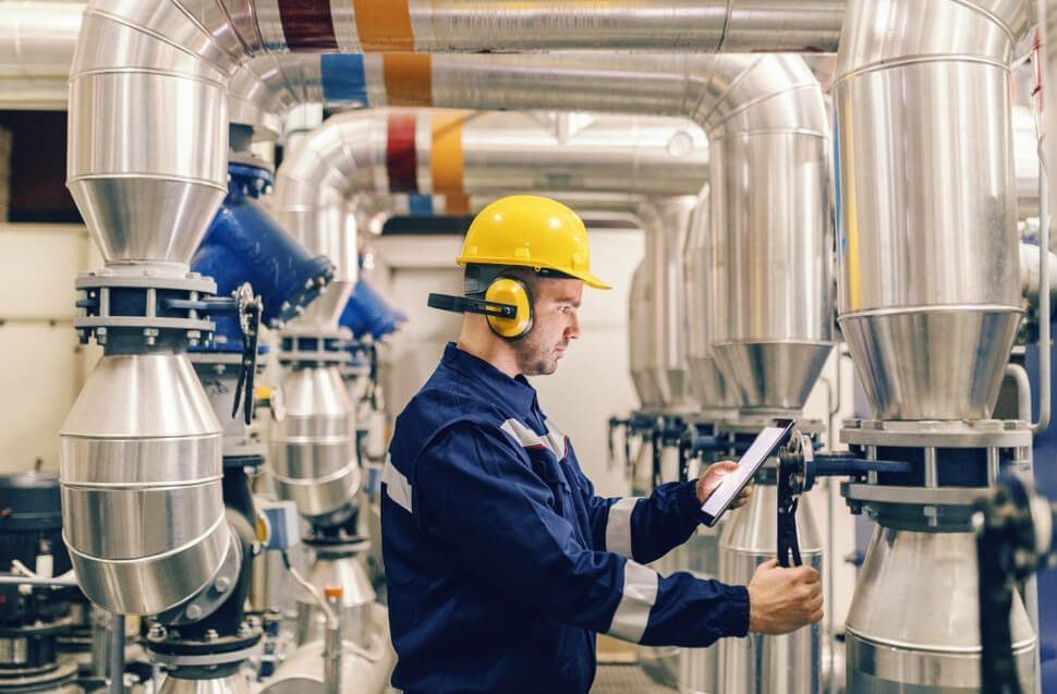 Why Vibration Monitoring Systems Are Critical for Modern Factories